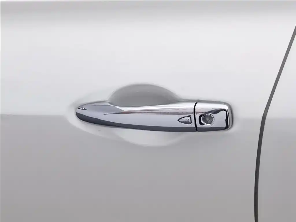 Nissan Kicks 2018 — фото 18