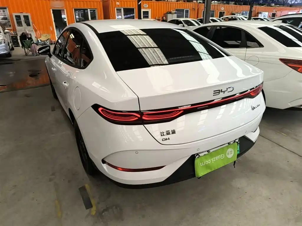 BYD Qin PLUS 2025 — фото 5