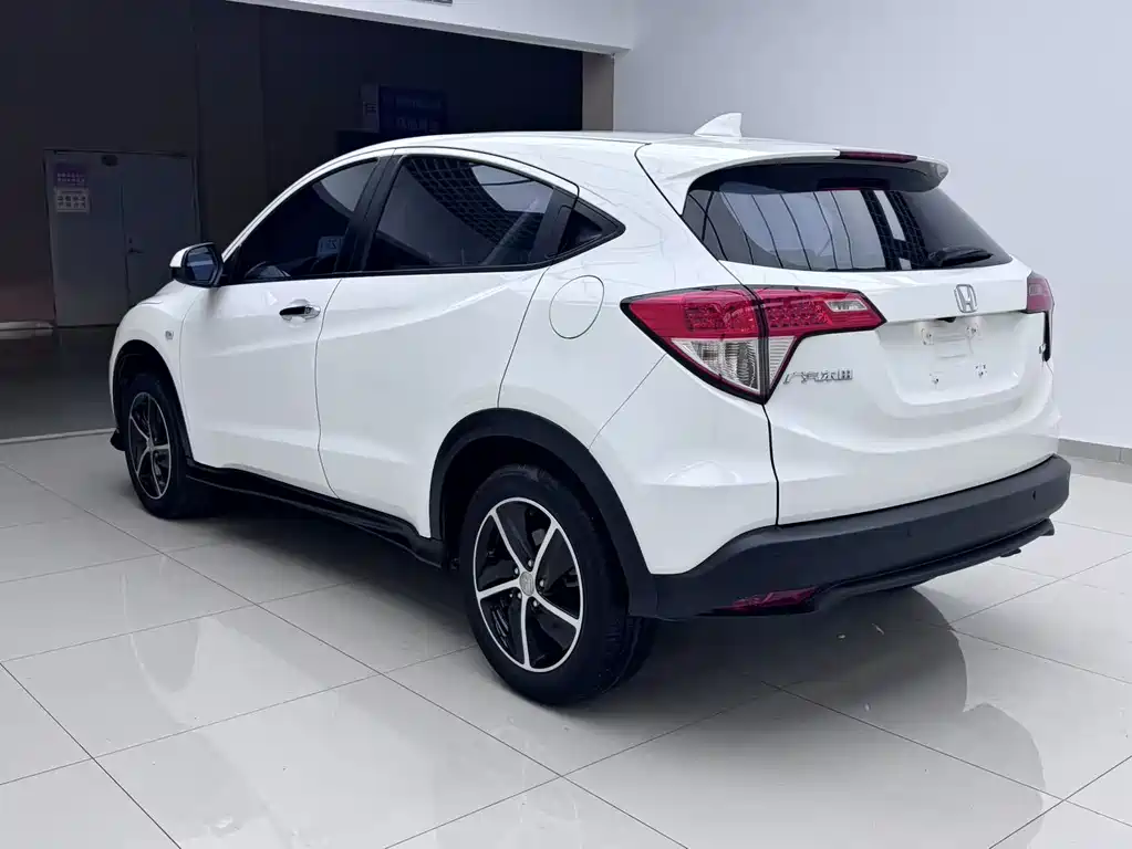 Honda Vezel 2022 — фото 6