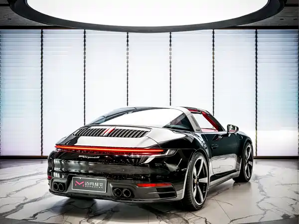Porsche 911 2022