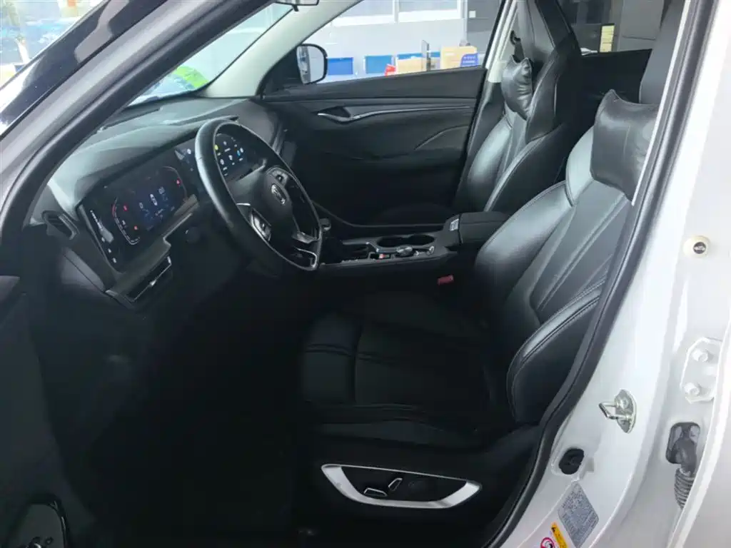 Changan CS75 PLUS 2023 — фото 15