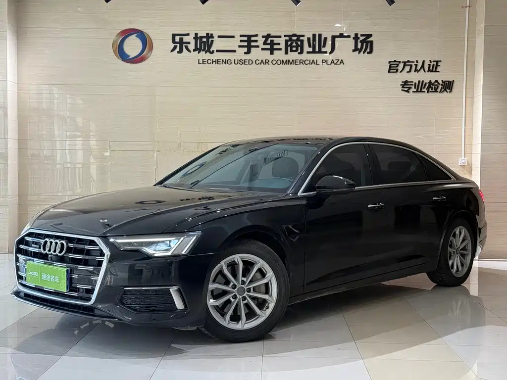 Audi A6L 2021 — фото 1