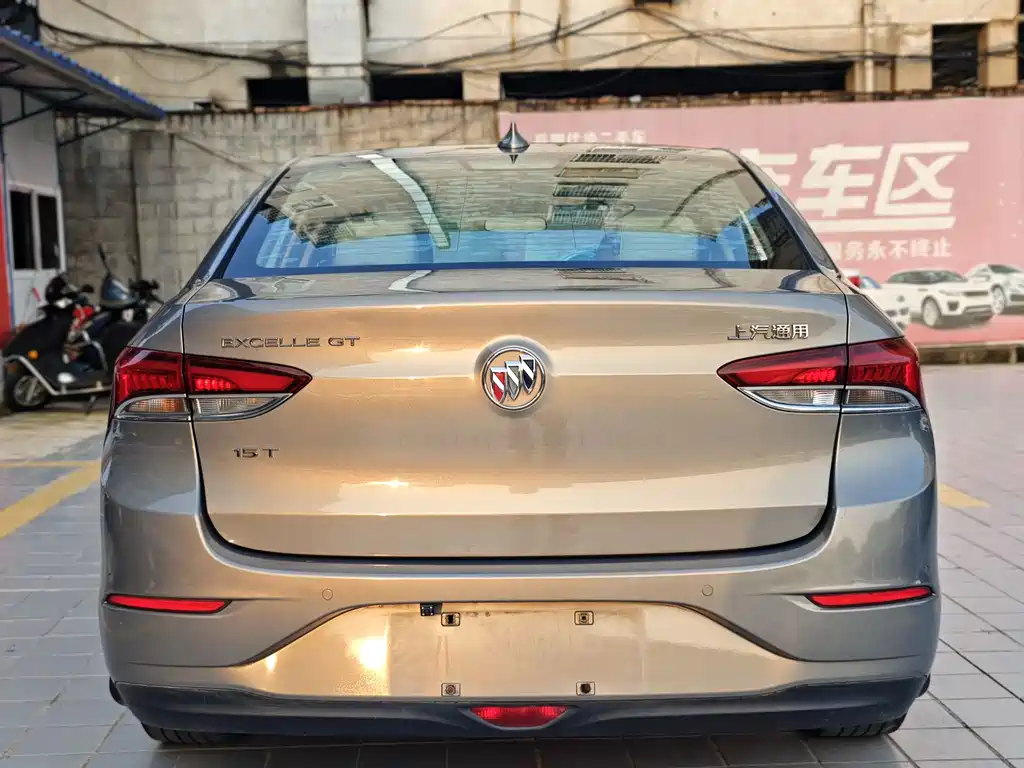 Buick Excelle 2018 — фото 17