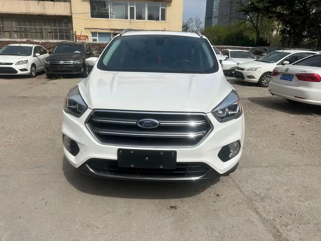 Ford Kuga 2021 — фото 2