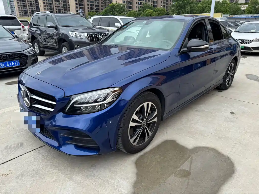 Mercedes-Benz C-Class 2019