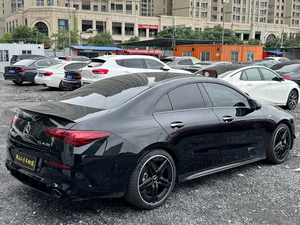 Mercedes-Benz CLA AMG 2024 — фото 6