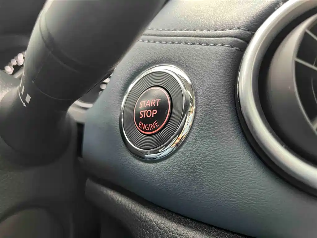 Nissan X-Trail 2025