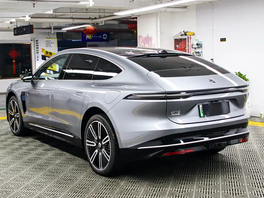 NIO ET9 2025