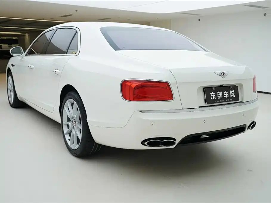 Bentley Flying Spur 2017