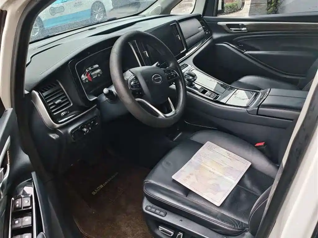 GAC Motor Trumpchi M8 2020 — фото 3