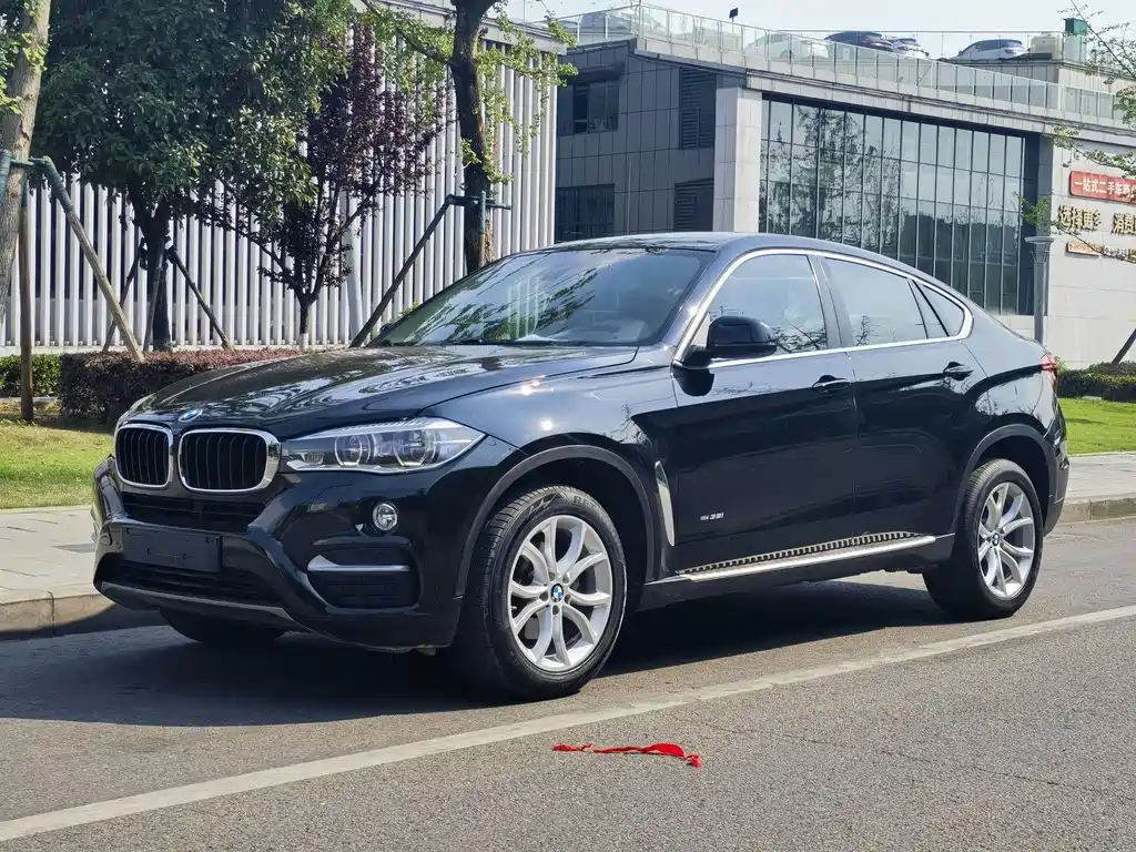 BMW X6 2017 — фото 1