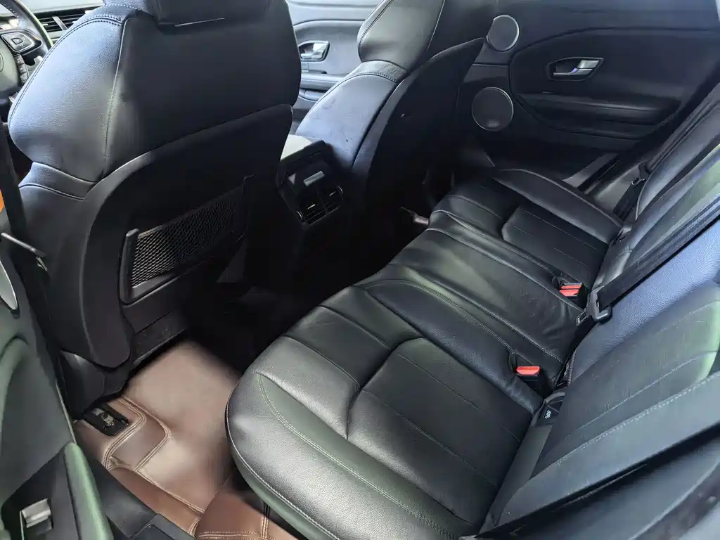 Land Rover Range Rover Evoque 2018 — фото 9