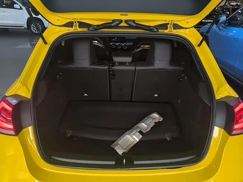 Mercedes-Benz A-Class AMG 2021 — фото 19