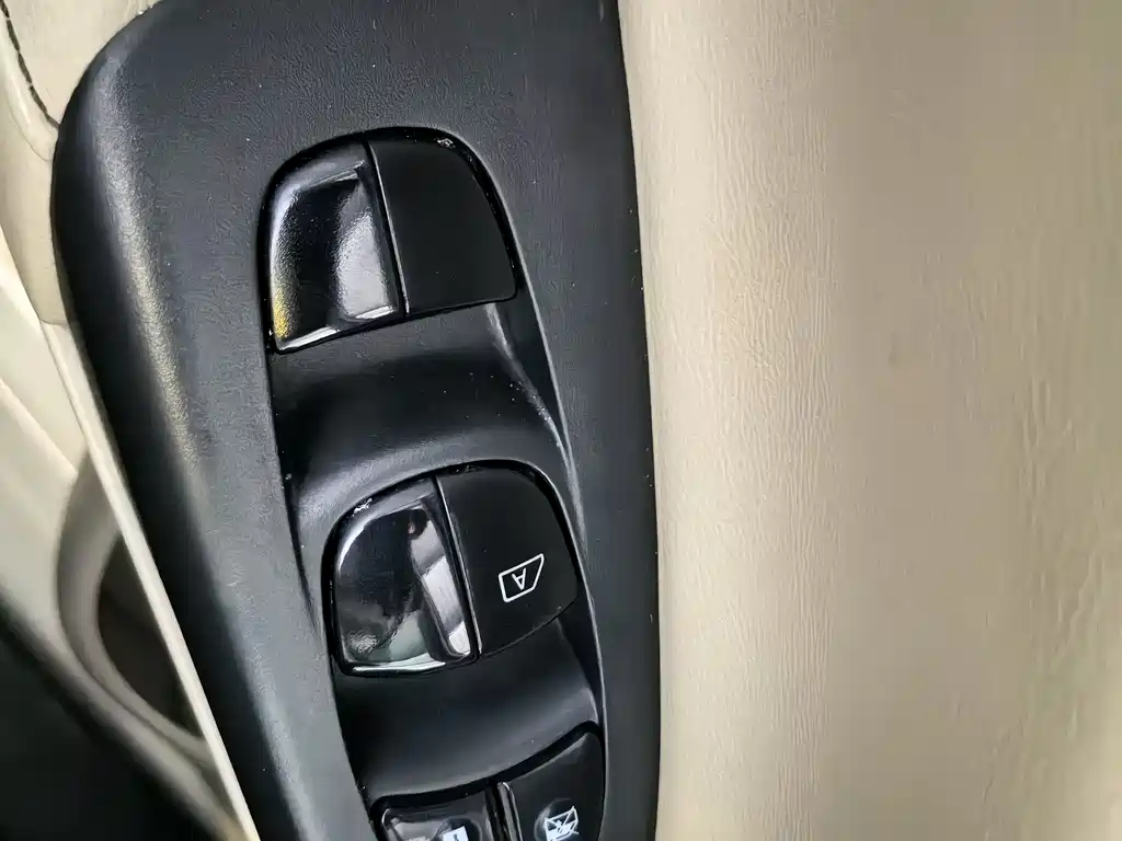Nissan Sylphy 2018 — фото 6