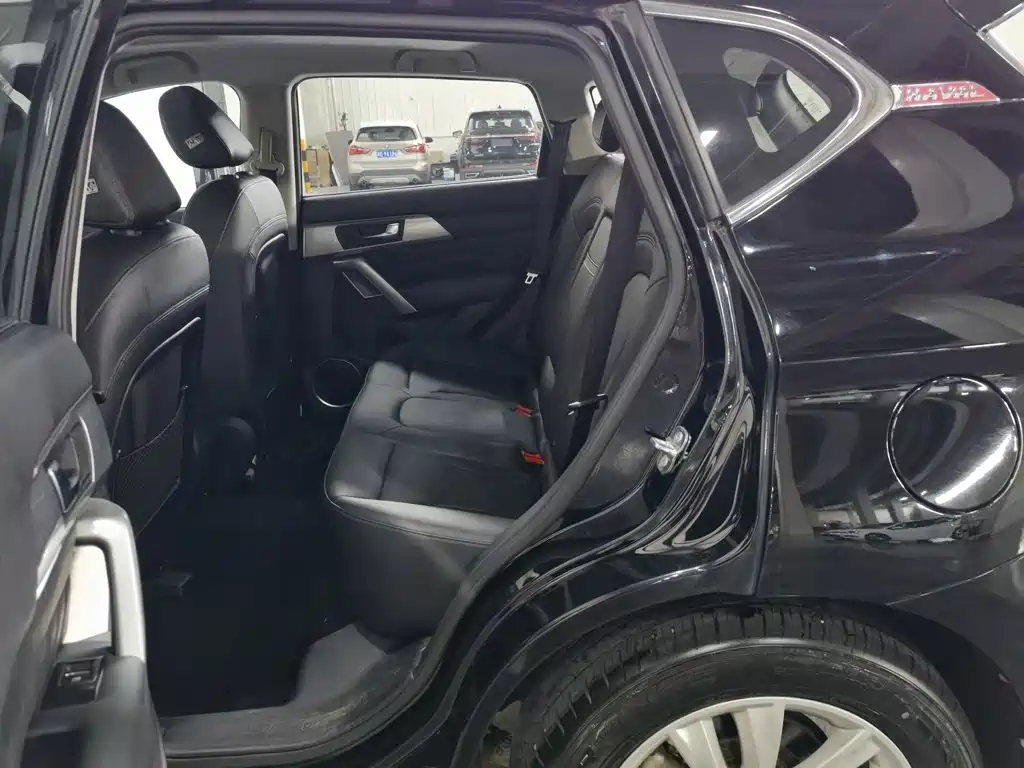 Haval H2 2015 — фото 15