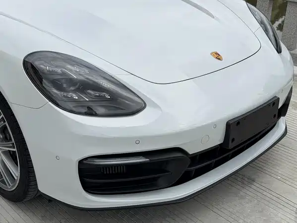 Porsche Panamera 2022
