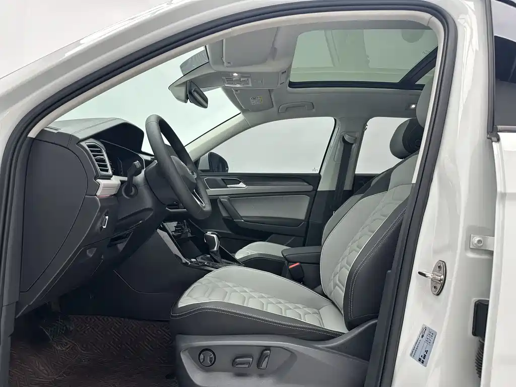 Volkswagen Tayron 2023