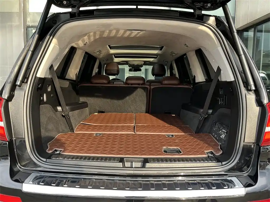 Mercedes-Benz GLS 2016 — фото 9