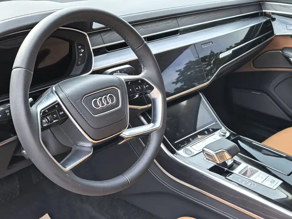 Audi A8 2025 — фото 9