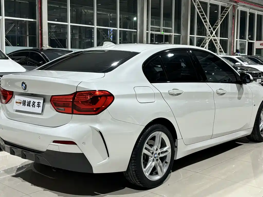 BMW 1 Series 2019