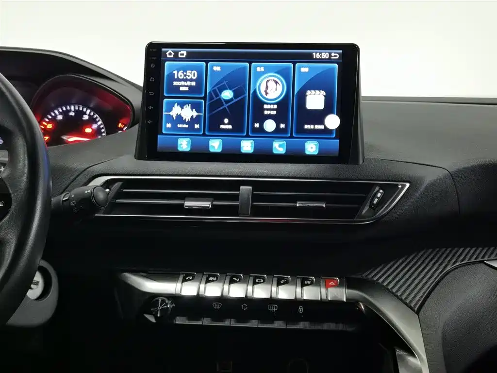 Peugeot 5008 2019 — фото 12