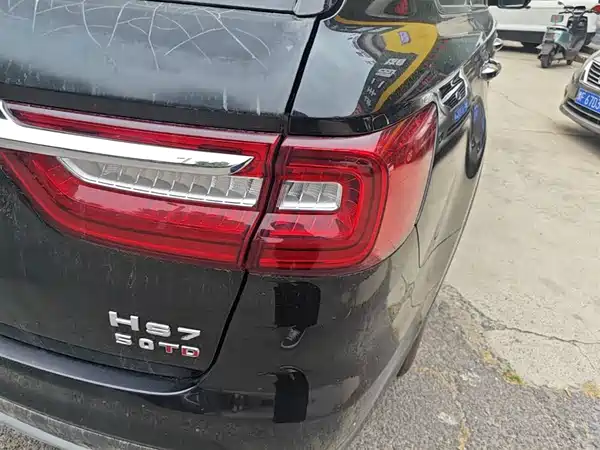 Hongqi HS7 2021