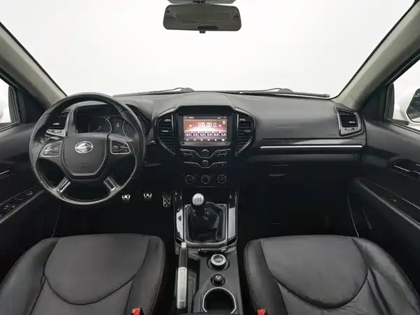 Landwind X8 2015