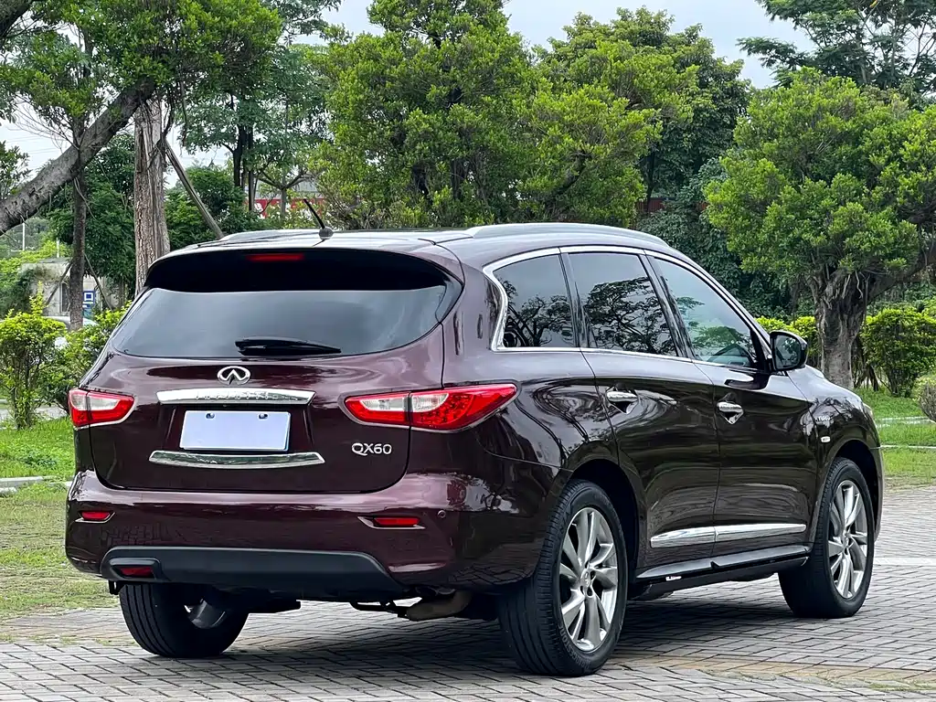 Infiniti QX60 2015 — фото 4