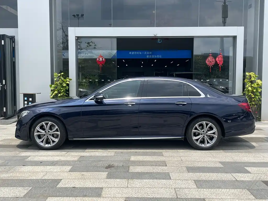 Mercedes-Benz E-Class 2020