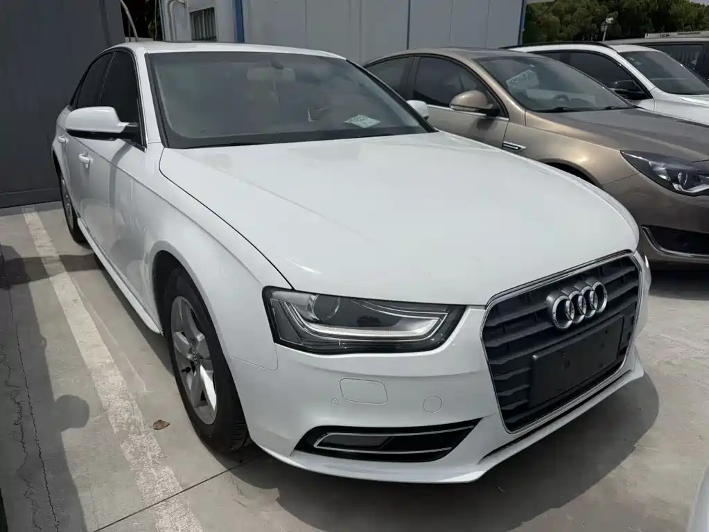 Audi A4L 2016