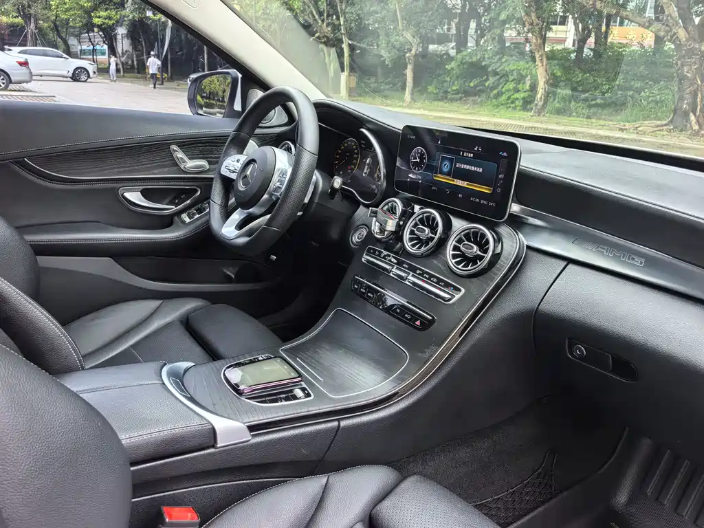 Mercedes-Benz C-Class 2020 — фото 13