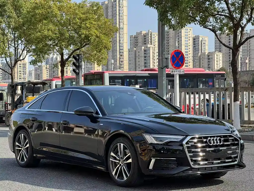 Audi A6L 2022 — фото 3