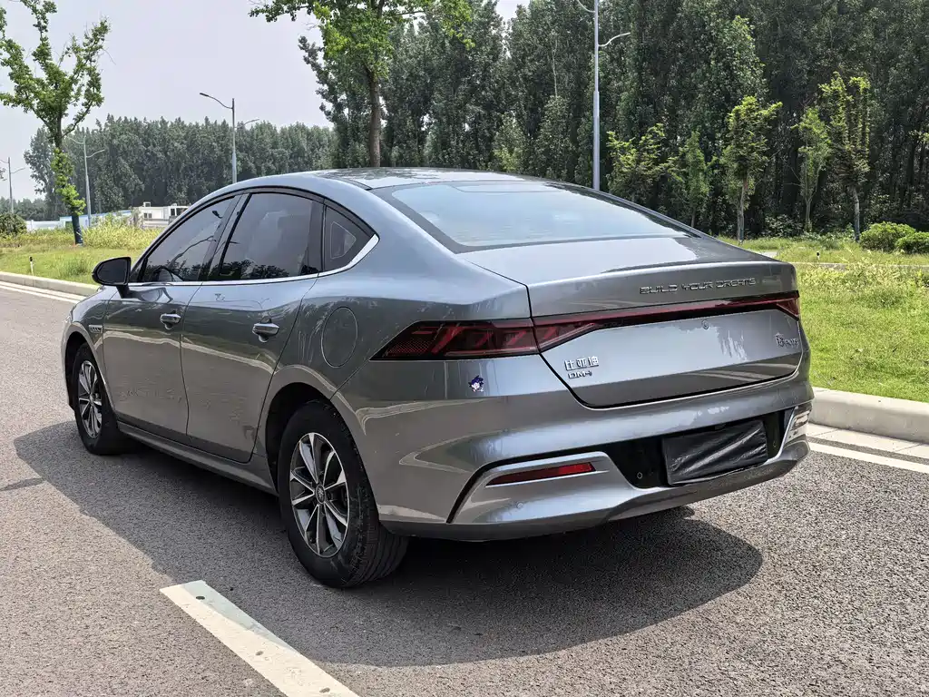 BYD Qin PLUS 2022 — фото 19
