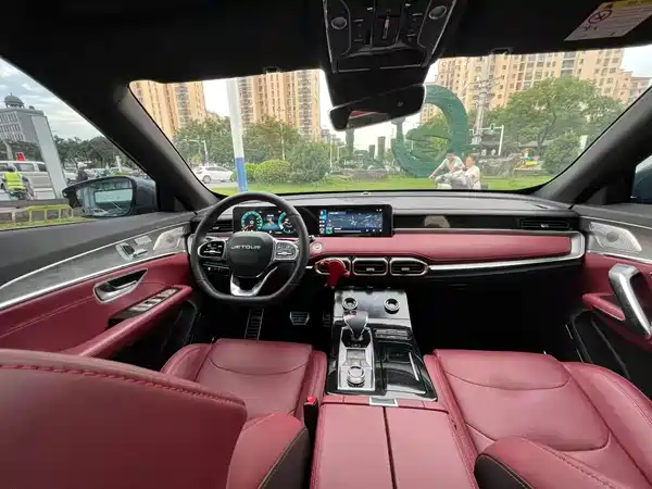 Jetour X70 PLUS 2021