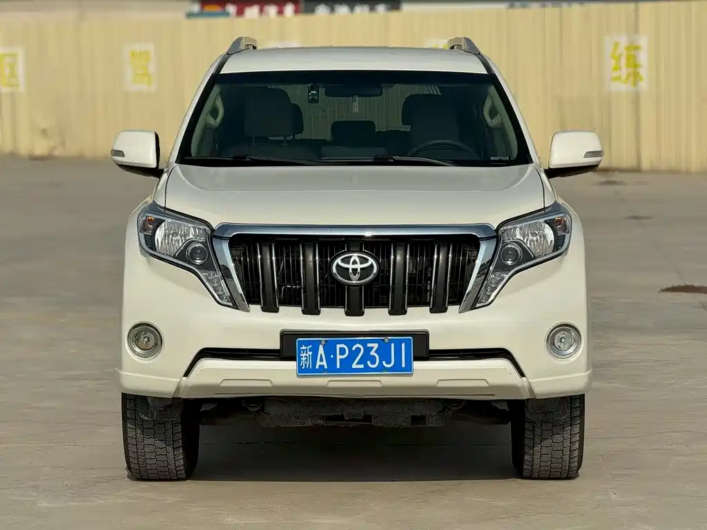 Toyota Prado 2018 — фото 2