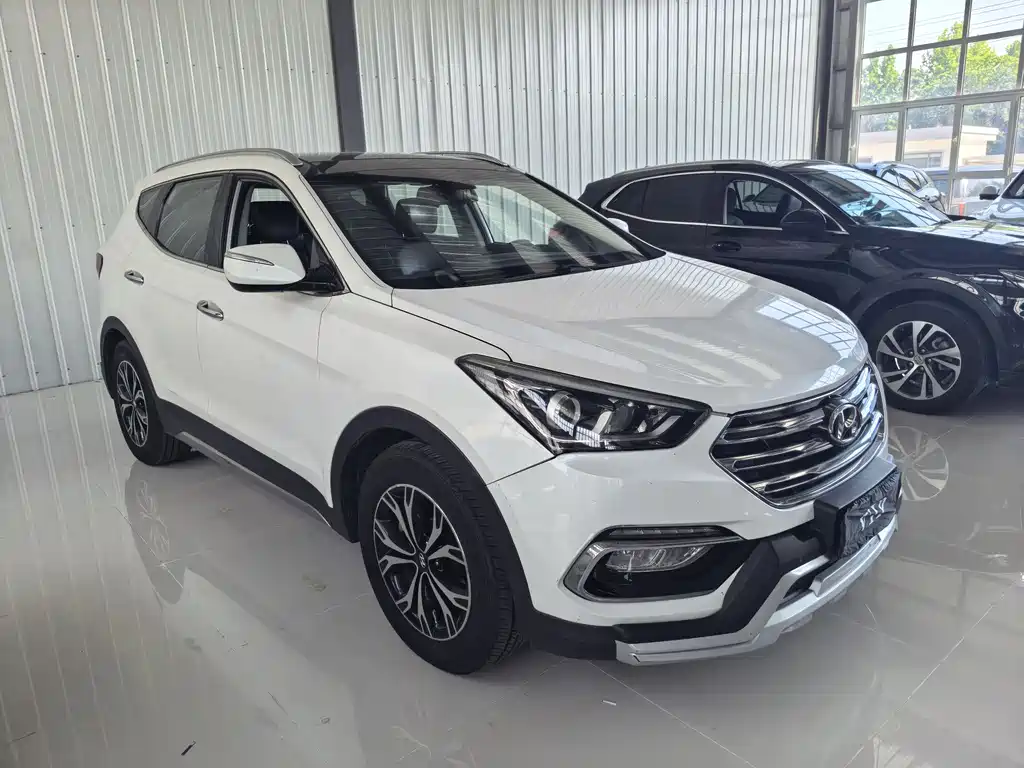 Hyundai Santa Fe 2019 — фото 2