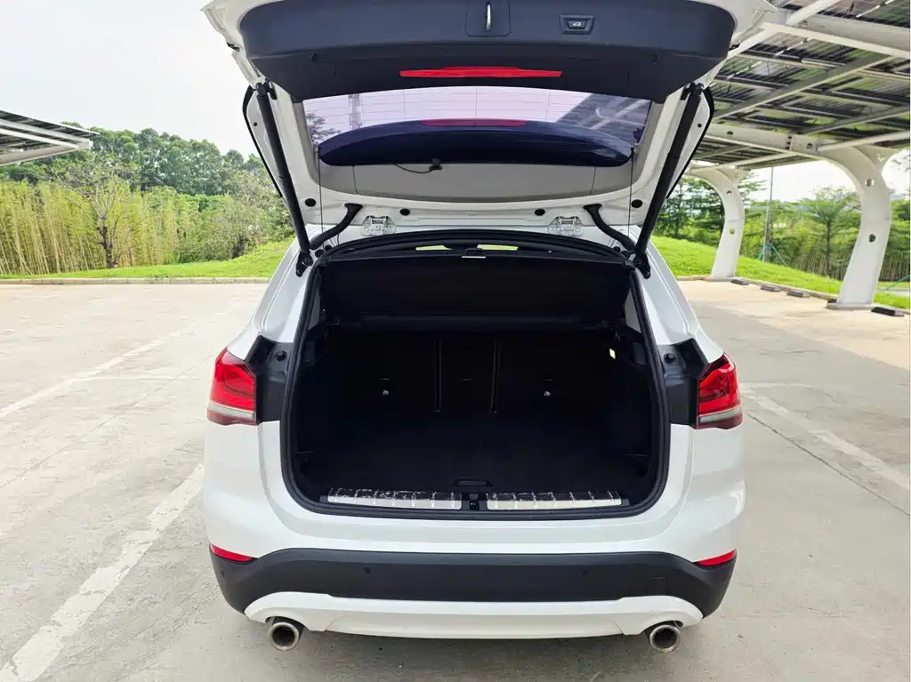 BMW X1 2021 — фото 13