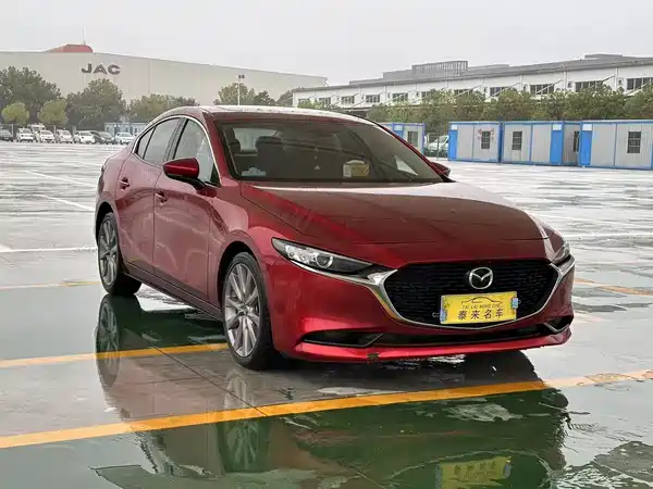Mazda 3 Axela 2021