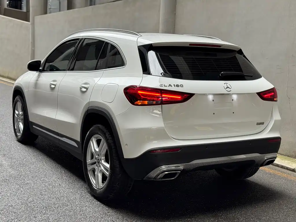 Mercedes-Benz GLA 2022 — фото 4