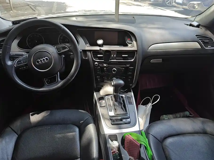 Audi A4L 2014 — фото 12