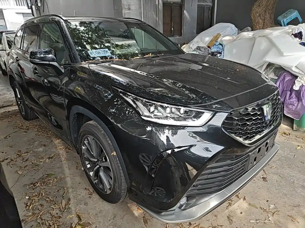 Toyota Crown Kluger 2026