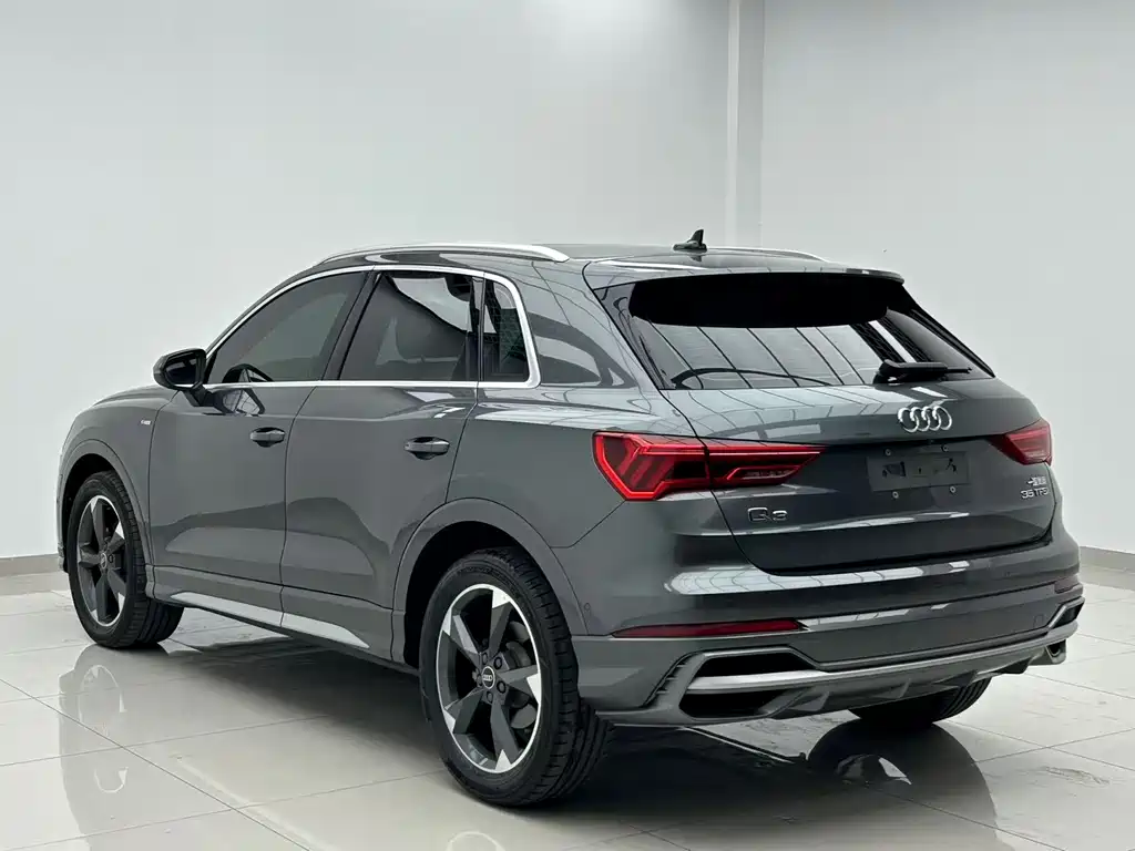 Audi Q3 2022