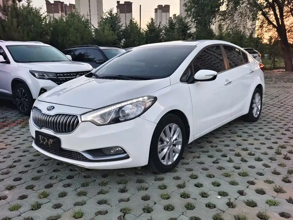 Kia K3 2013