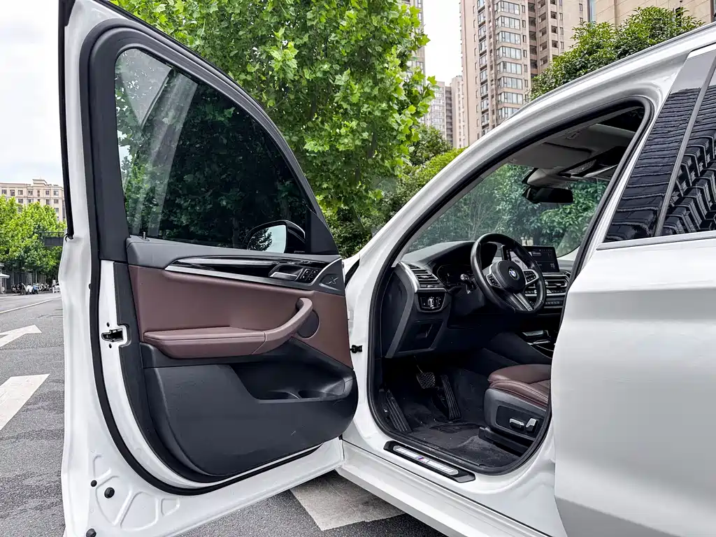 BMW X3 2022 — фото 10