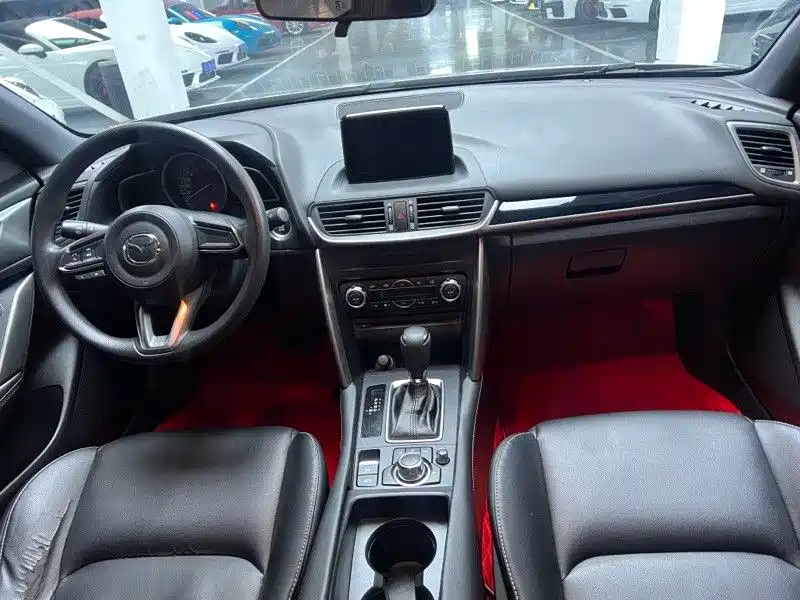 Mazda CX-4 2018