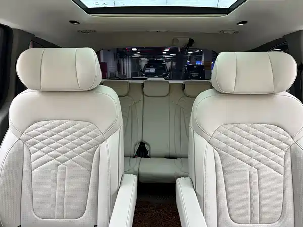 Hyundai Custin 2022
