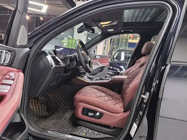BMW X5 2025