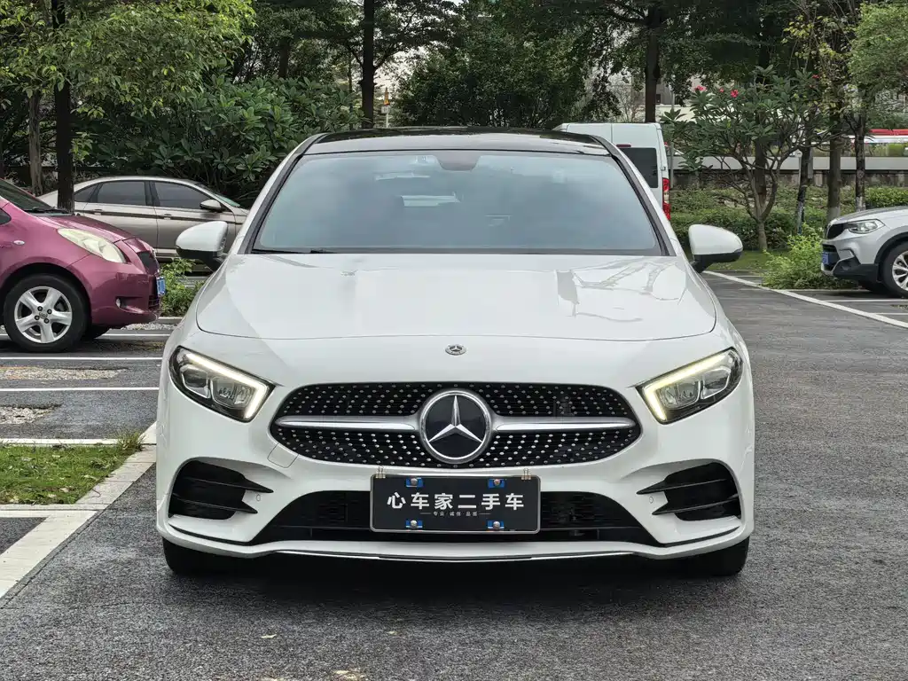 Mercedes-Benz A-Class 2021 — фото 4
