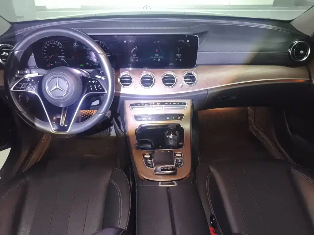Mercedes-Benz E-Class New Energy 2021 — фото 10