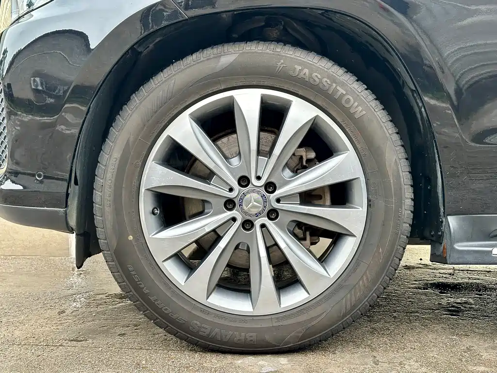 Mercedes-Benz GLS 2016 — фото 17